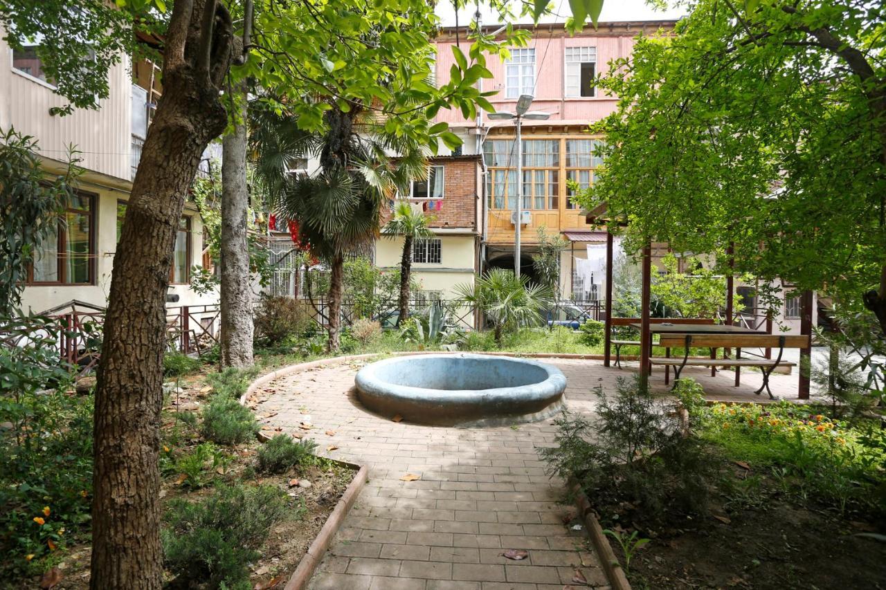 Old - Gold Gala Apartment Tbilisi Luaran gambar