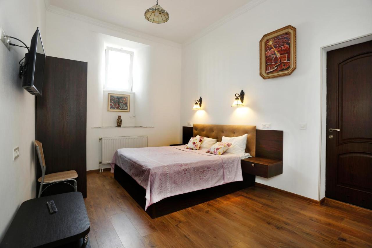 Old - Gold Gala Apartment Tbilisi Luaran gambar