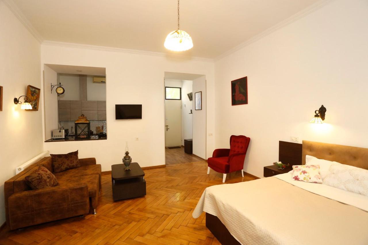 Old - Gold Gala Apartment Tbilisi Luaran gambar