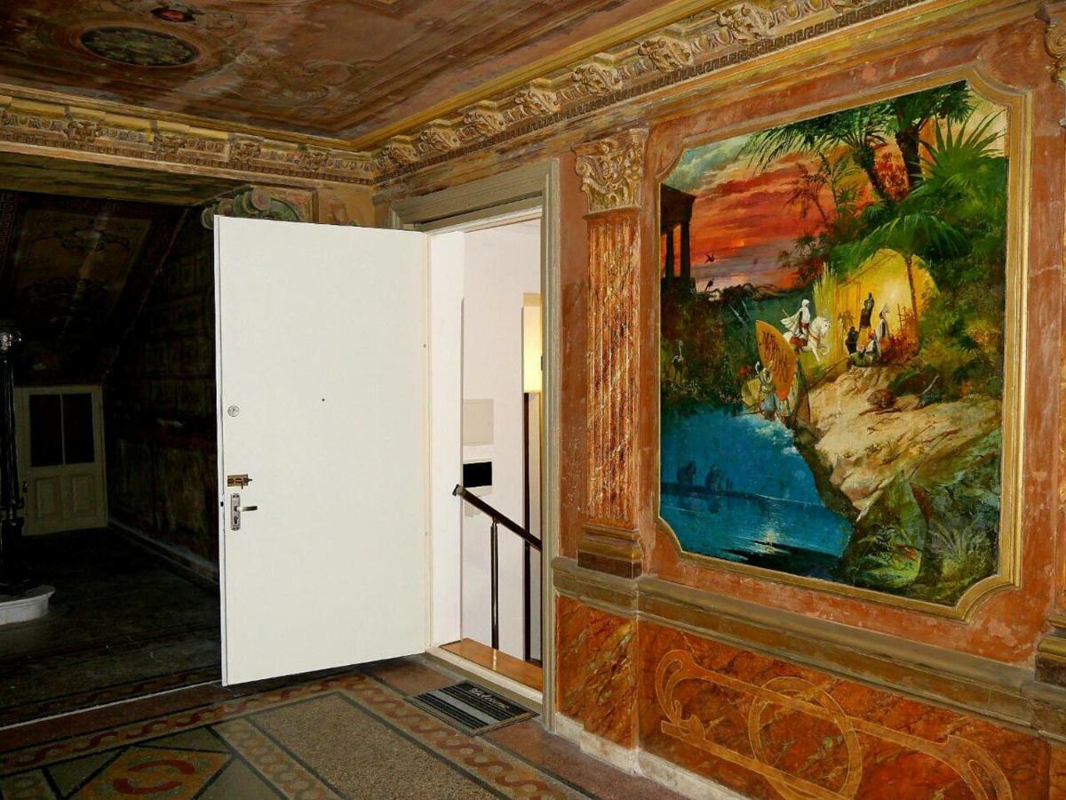 Old - Gold Gala Apartment Tbilisi Luaran gambar