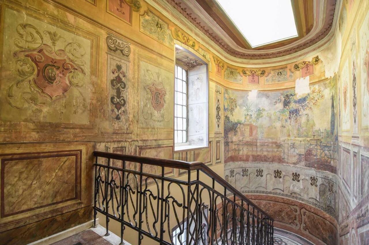 Old - Gold Gala Apartment Tbilisi Luaran gambar