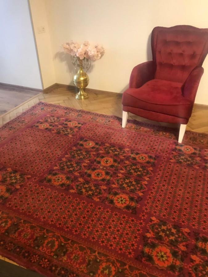 Old - Gold Gala Apartment Tbilisi Luaran gambar